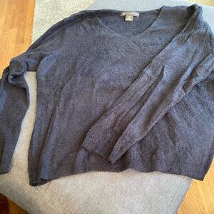 Sarah McKenzie Women’s Black V-Neck Sweater